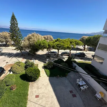 Apartment 2nd Floor Paralia Akratas